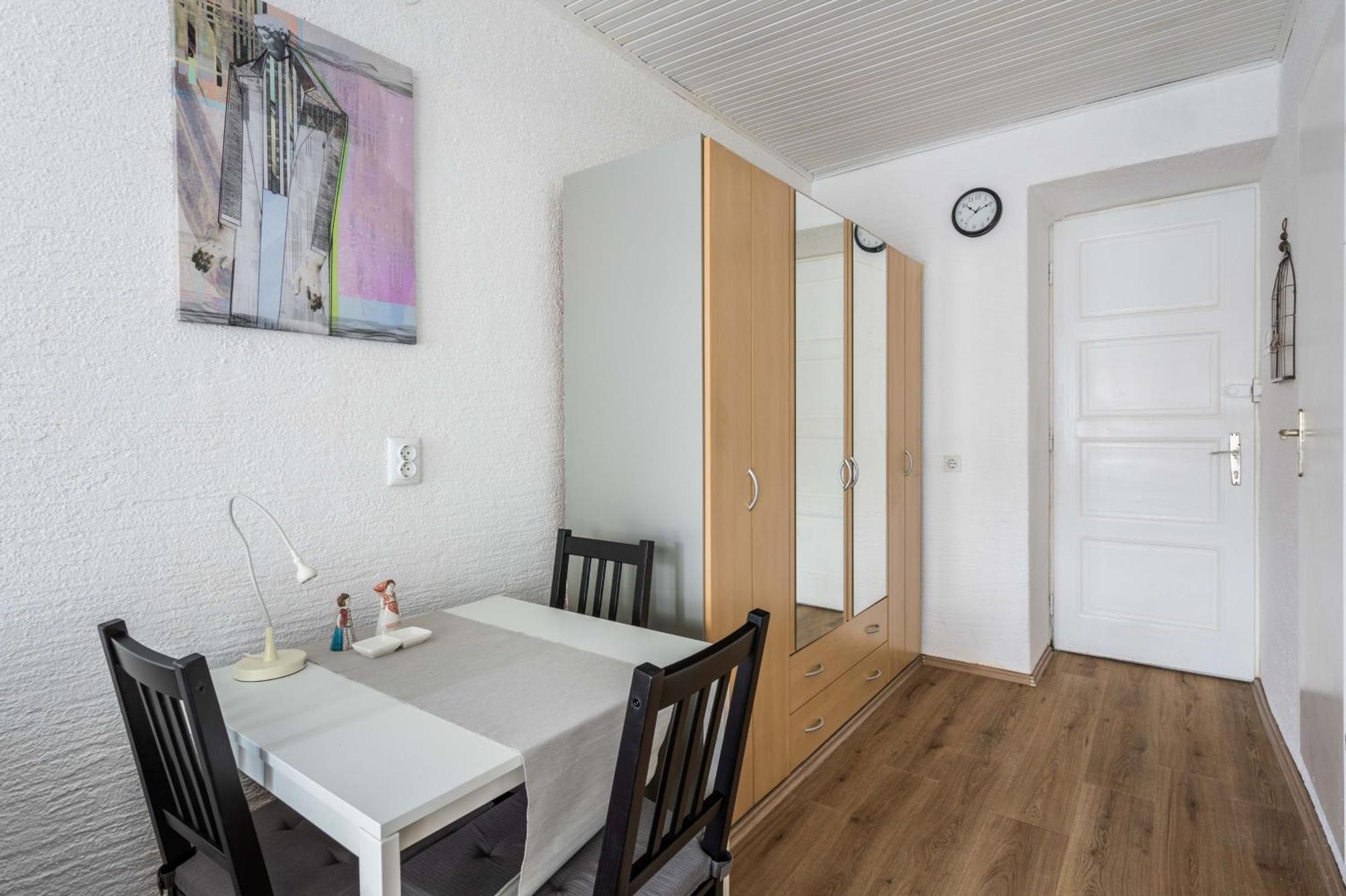 Apartment Petra By Blue Apartments Загреб Екстериор снимка